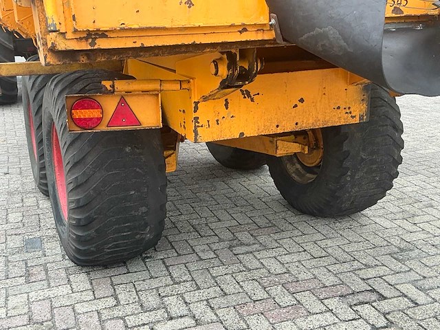 1984 veenhuis 12000 kipper - afbeelding 9 van  26