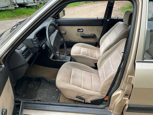 1985 audi 80 1.6 personenauto - afbeelding 12 van  31