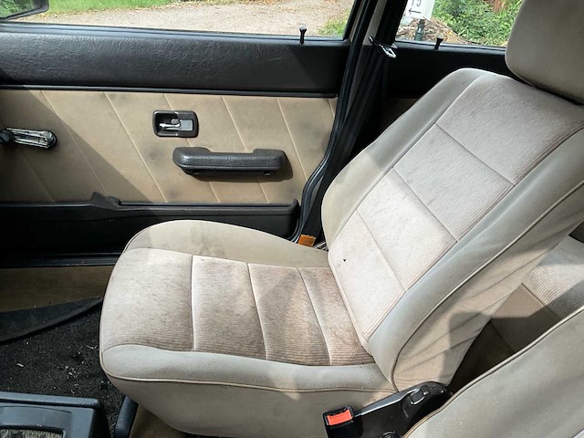 1985 audi 80 1.6 personenauto - afbeelding 16 van  31