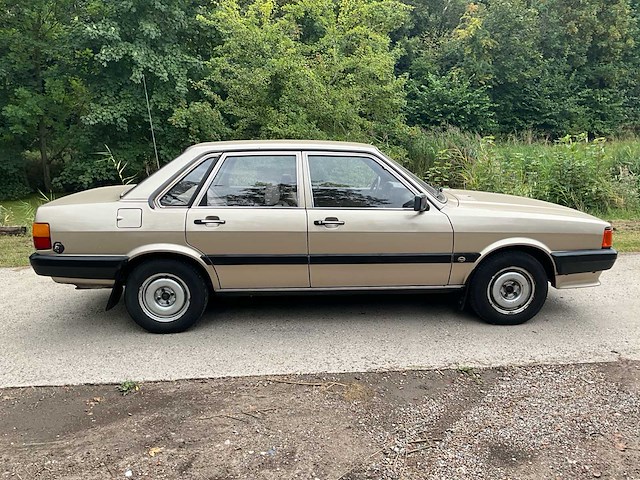 1985 audi 80 1.6 personenauto - afbeelding 27 van  31