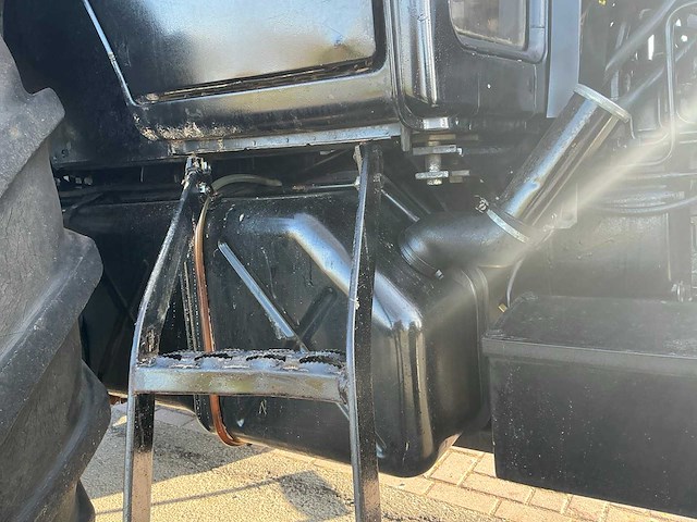 1985 case ih 956xl overgangsmodel vierwielaangedreven landbouwtractor - afbeelding 11 van  23