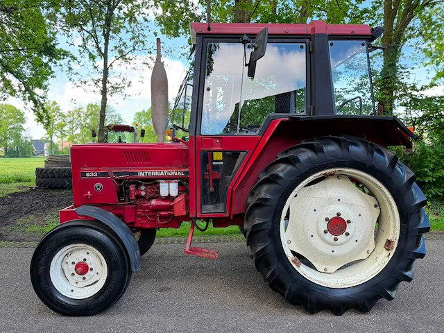 1985 case international 633 tweewielaangedreven landbouwtractor - afbeelding 12 van  14