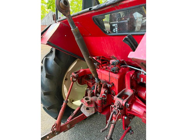 1985 case international 633 tweewielaangedreven landbouwtractor - afbeelding 12 van  13