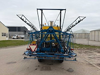 1985 delvano 2200l zelfrijdende veldspuit (27m) - afbeelding 20 van  23