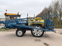 1985 delvano 2200l zelfrijdende veldspuit (27m) - afbeelding 22 van  23