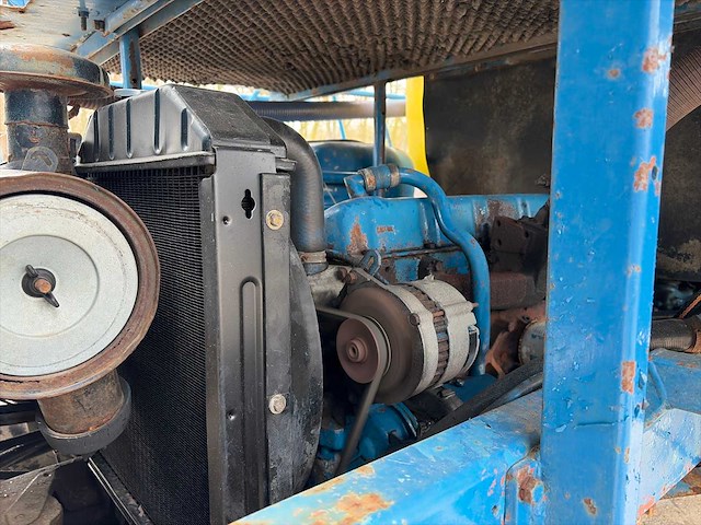 1985 delvano 2200l zelfrijdende veldspuit (27m) - afbeelding 23 van  23