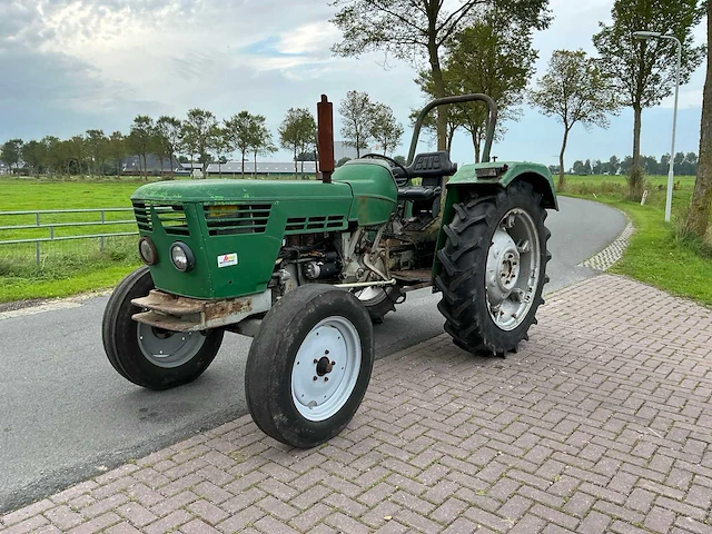 1985 deutz 5506 tweewielaangedreven landbouwtractor - afbeelding 1 van  17