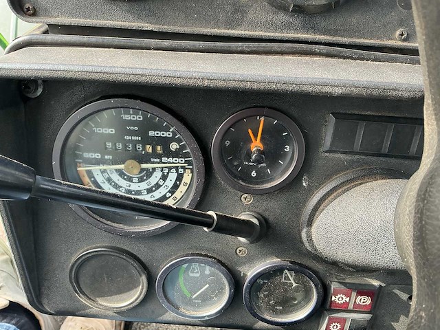 1985 deutz-fahr dx 4.50 vierwielaangedreven landbouwtractor - afbeelding 6 van  29