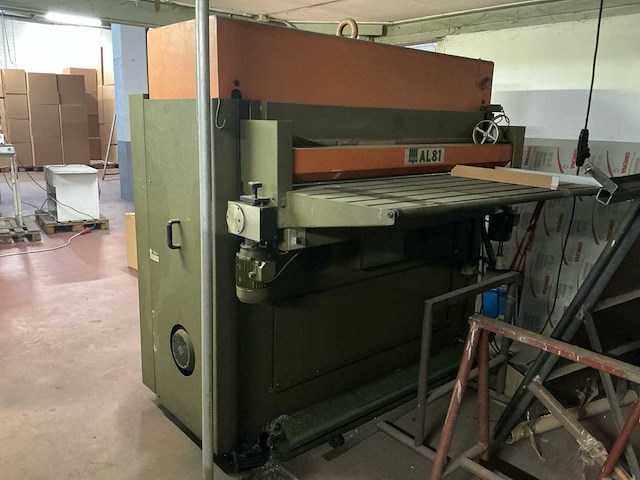 1985 elemac s350 stanspers machine - afbeelding 22 van  28