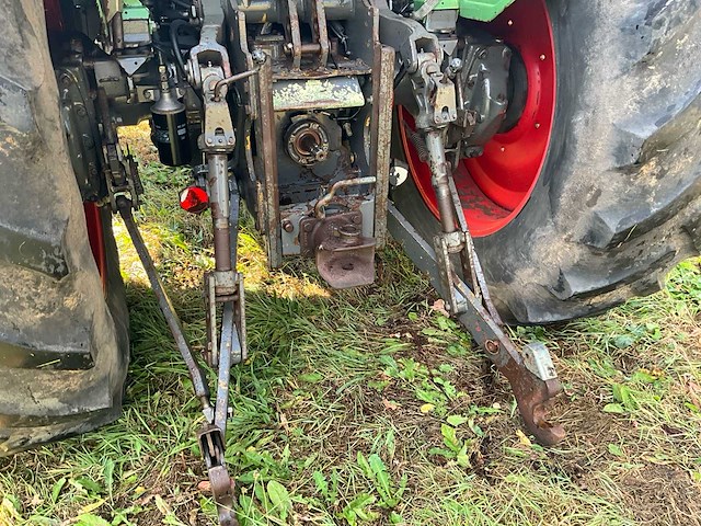 1985 fendt farmer 309 turbomatik vierwielaangedreven landbouwtractor - afbeelding 11 van  38
