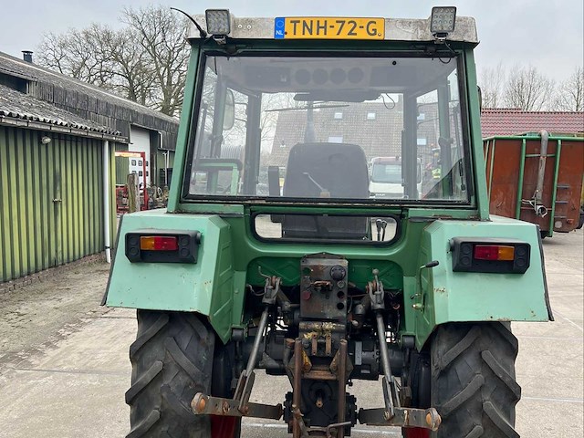 1985 fendt turbomatik farmer 304ls tweewielaangedreven landbouwtractor - afbeelding 2 van  13