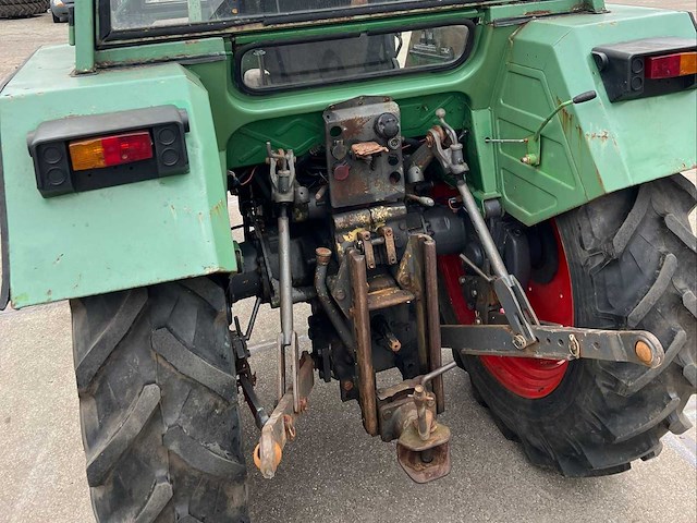 1985 fendt turbomatik farmer 304ls tweewielaangedreven landbouwtractor - afbeelding 12 van  13
