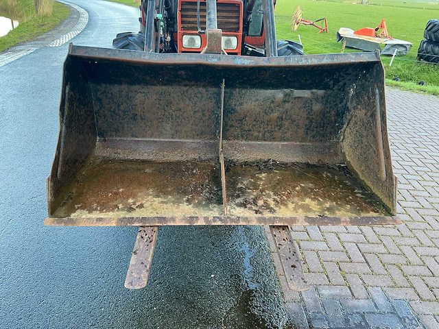 1985 fiat 70-90 dt met quicke voorlader vierwielaangedreven landbouwtractor - afbeelding 31 van  35