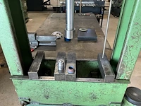 1985 geuma ehp-13-he hydraulische pers - afbeelding 4 van  8