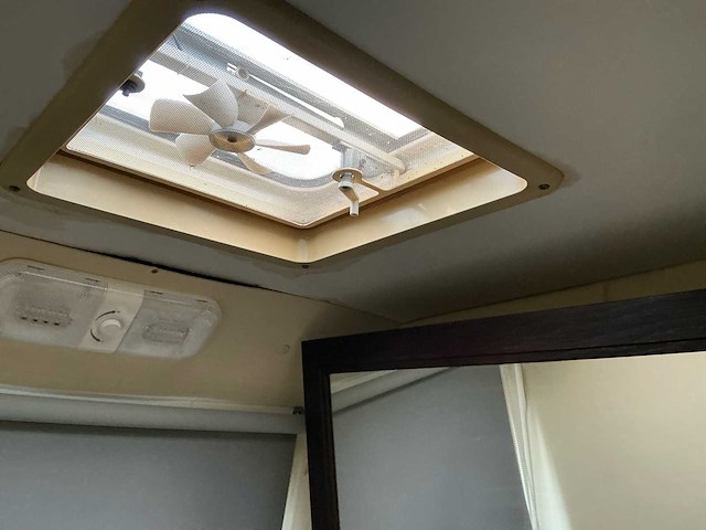 1985 gmc winnebago mpv. camper - afbeelding 21 van  28