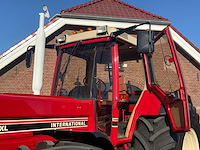 1985 international 1455xl vierwielaangedreven landbouwtractor - afbeelding 3 van  33
