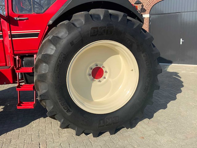 1985 international 1455xl vierwielaangedreven landbouwtractor - afbeelding 18 van  33