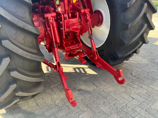 1985 international 1455xl vierwielaangedreven landbouwtractor - afbeelding 24 van  33