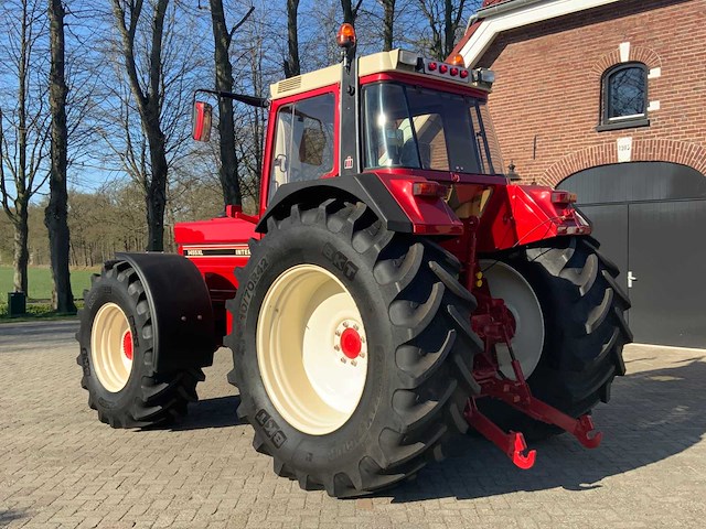 1985 international 1455xl vierwielaangedreven landbouwtractor - afbeelding 31 van  33