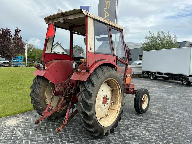1985 international 633 tweewielaangedreven landbouwtractor - afbeelding 25 van  29