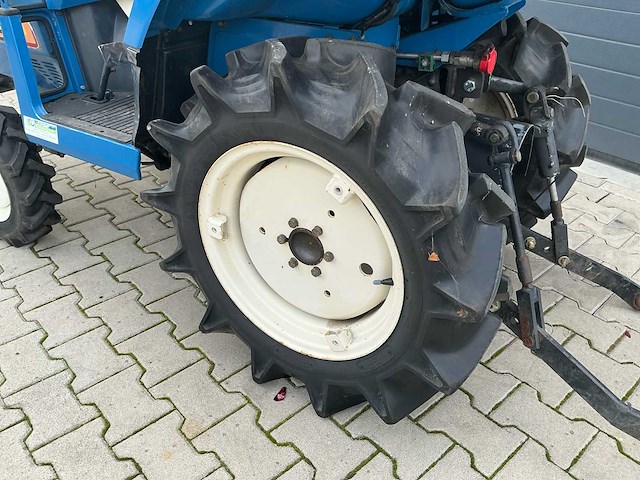 1985 iseki landhope tu150f 4wd compacttractor – 15 pk - afbeelding 7 van  7