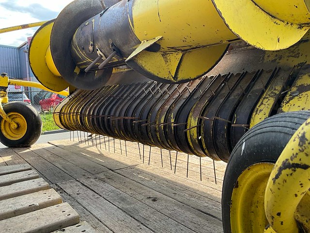 1985 john deere 5820 veldhakselaar met pick-up/maisbek en aanhanger - afbeelding 43 van  81