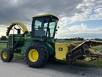 1985 john deere 5820 veldhakselaar met pick-up/maisbek en aanhanger - afbeelding 56 van  81