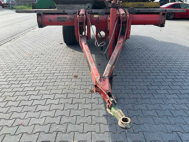 1985 john deere 5820 veldhakselaar met pick-up/maisbek en aanhanger - afbeelding 69 van  81