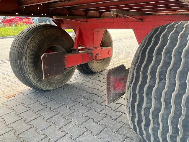 1985 john deere 5820 veldhakselaar met pick-up/maisbek en aanhanger - afbeelding 70 van  81