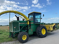 1985 john deere 5820 veldhakselaar met pick-up/maisbek en aanhanger - afbeelding 67 van  81