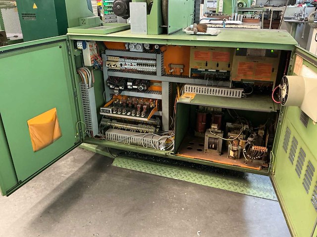 1985 maho mh500c cnc freesmachine - afbeelding 11 van  31