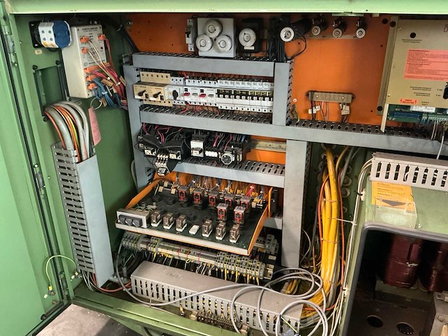 1985 maho mh500c cnc freesmachine - afbeelding 14 van  31