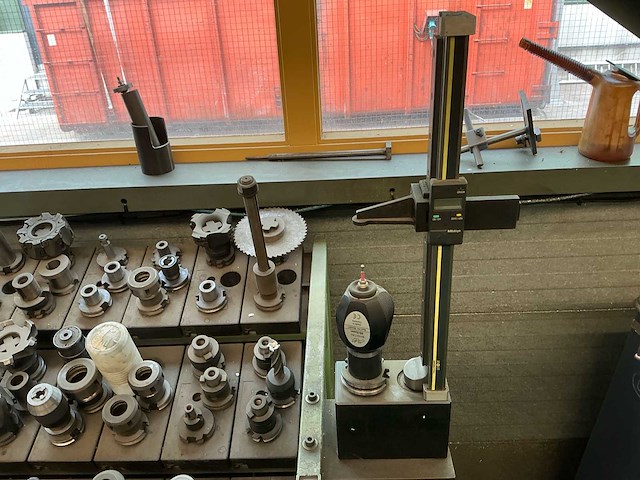 1985 maho mh500c cnc freesmachine - afbeelding 31 van  31