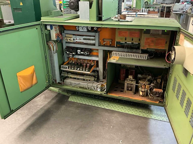 1985 maho mh500c cnc freesmachine - afbeelding 11 van  31