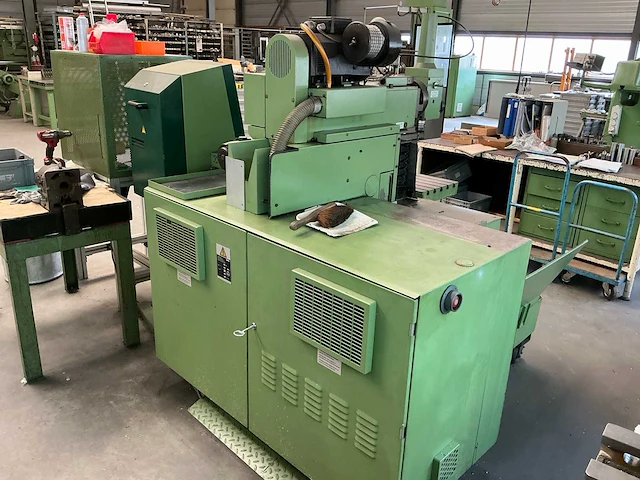 1985 maho mh500c cnc freesmachine - afbeelding 27 van  31