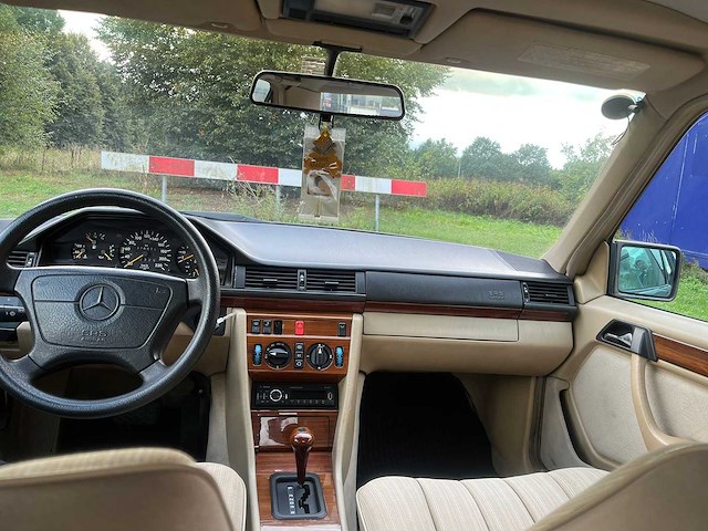 1985 mercedes-benz 200-500 (w124) 300 d personenauto - afbeelding 5 van  18