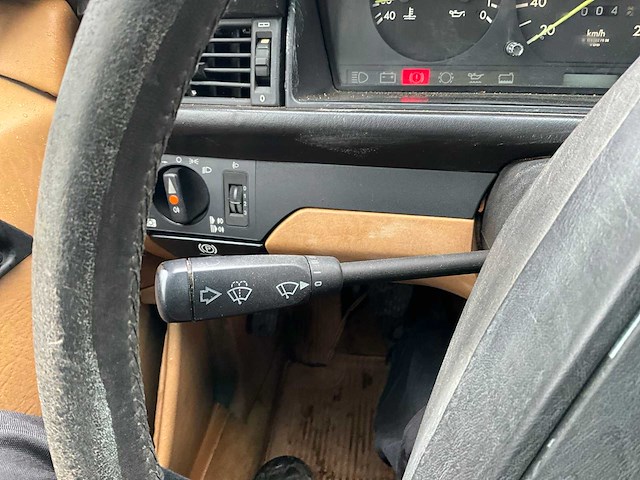 1985 mercedes-benz 200-500 (w124) 300d personenauto - afbeelding 1 van  13