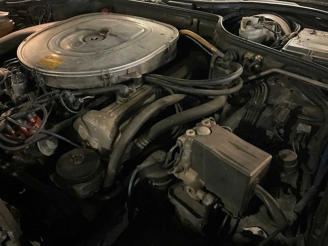 1985 mercedes-benz 380 sec s-klasse oldtimer - afbeelding 20 van  30
