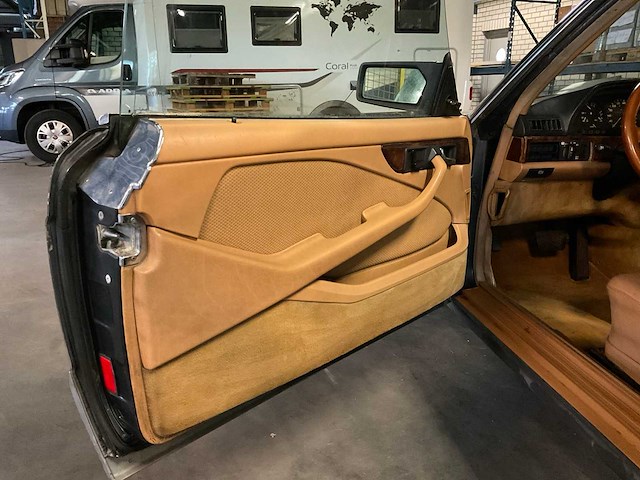 1985 mercedes-benz s-klasse 380 sec oldtimer - afbeelding 11 van  30