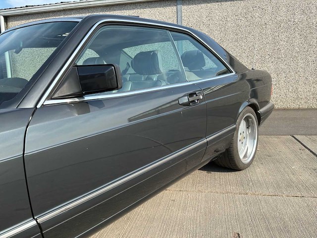 1985 mercedes-benz s-klasse 500 sec personenauto - afbeelding 8 van  56