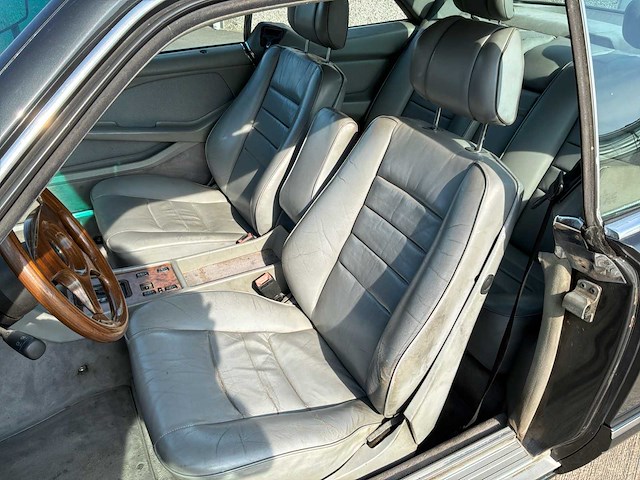 1985 mercedes-benz s-klasse 500 sec personenauto - afbeelding 24 van  56