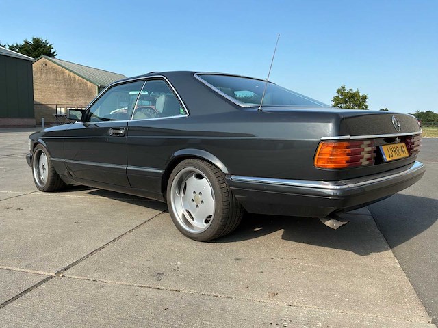 1985 mercedes-benz s-klasse 500 sec personenauto - afbeelding 34 van  56