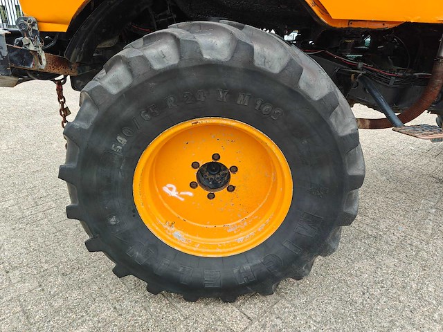 1985 mercedes-benz unimog 1300l sondeerwagen - afbeelding 35 van  52