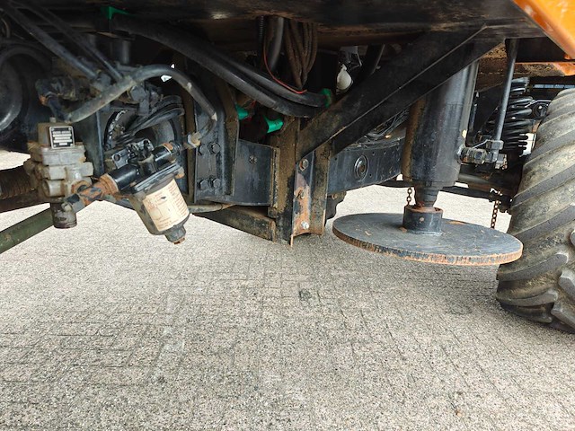 1985 mercedes-benz unimog 1300l sondeerwagen - afbeelding 42 van  52