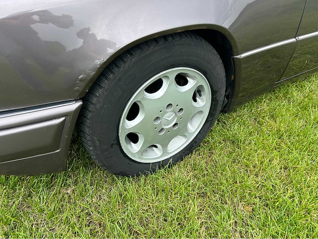 1985 mercedes-benz (w124) 300 d personenauto oldtimer om606 td - afbeelding 5 van  25