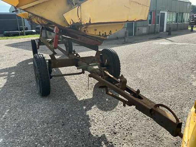 1985 new holland tf44 combain - afbeelding 68 van  72