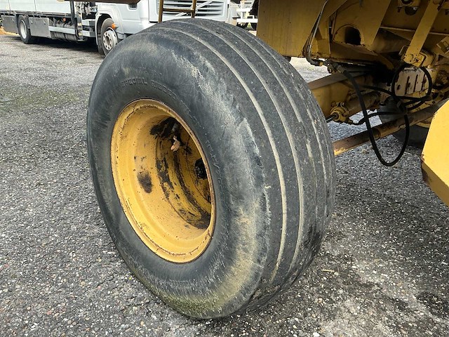 1985 new holland tf44 combain - afbeelding 26 van  69