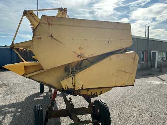 1985 new holland tf44 combain - afbeelding 59 van  69