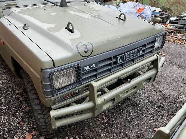 1985 nissan ml-6 personenauto - afbeelding 5 van  28