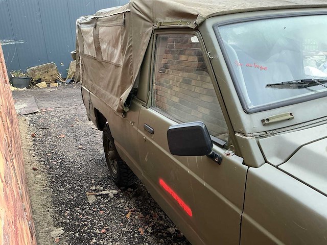 1985 nissan ml-6 personenauto - afbeelding 8 van  28